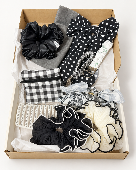 Black & White Gift Box | 9 Piece Accessory Set