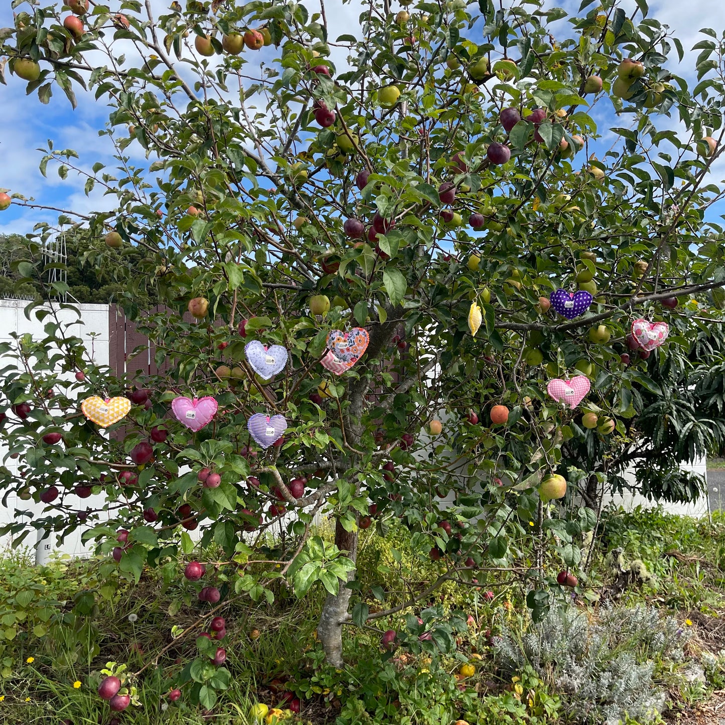 Lovely Heart Clip (keychain) Buy 2 get 1 free