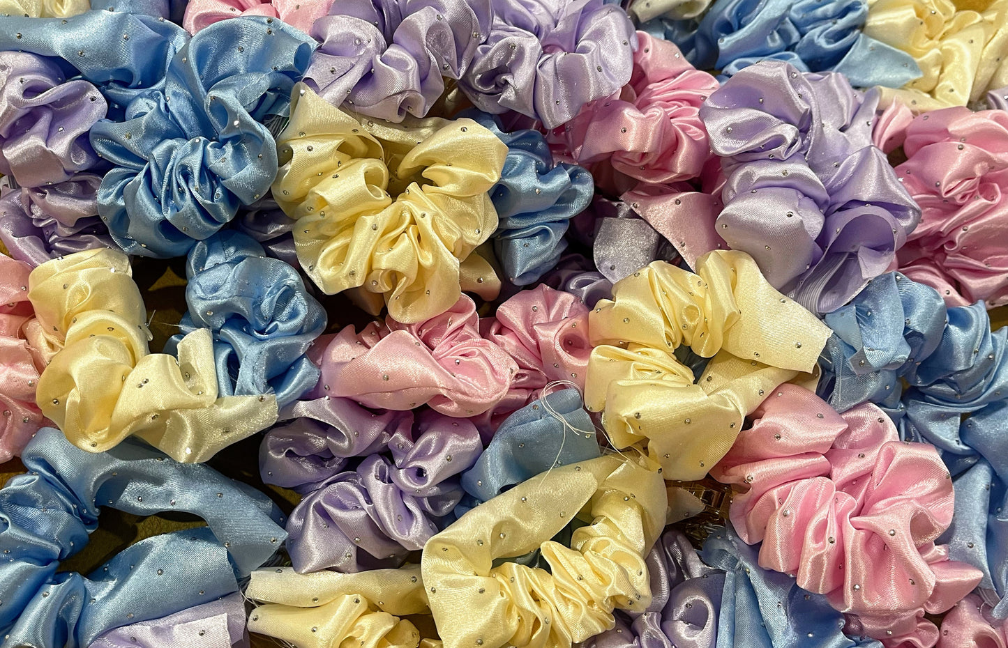 Twinkle Pastel Scrunchie Set – 반짝반짝 파스텔 Buy 2 get 1 free