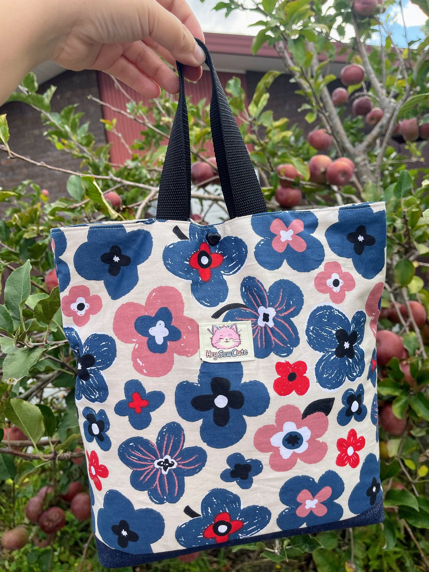 Flower Pop Medium Tote (buy 2 get 25% off)