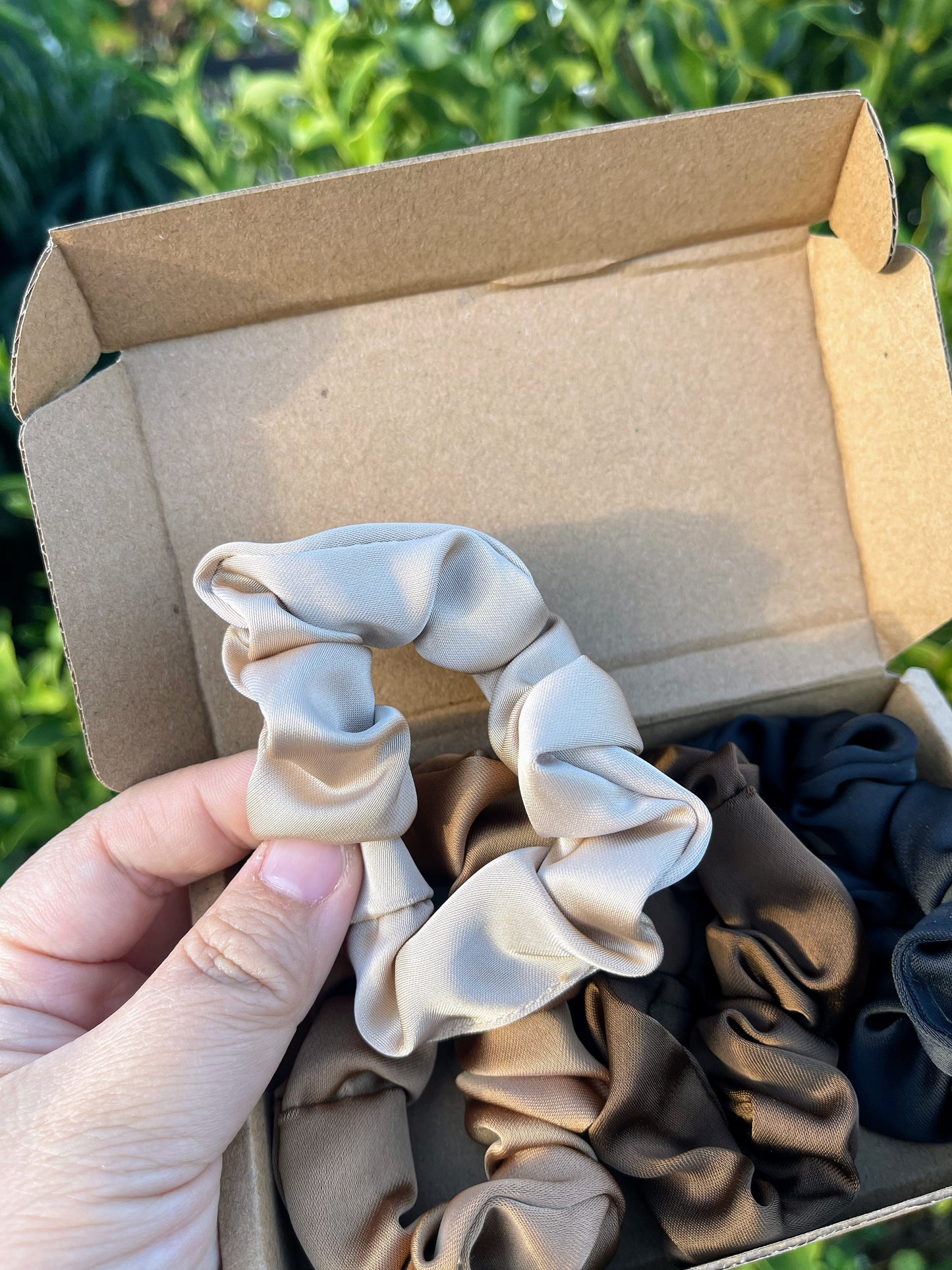 Soft Silky Scrunchie Set - 뉴트럴 4종 Buy 2 get 1 free