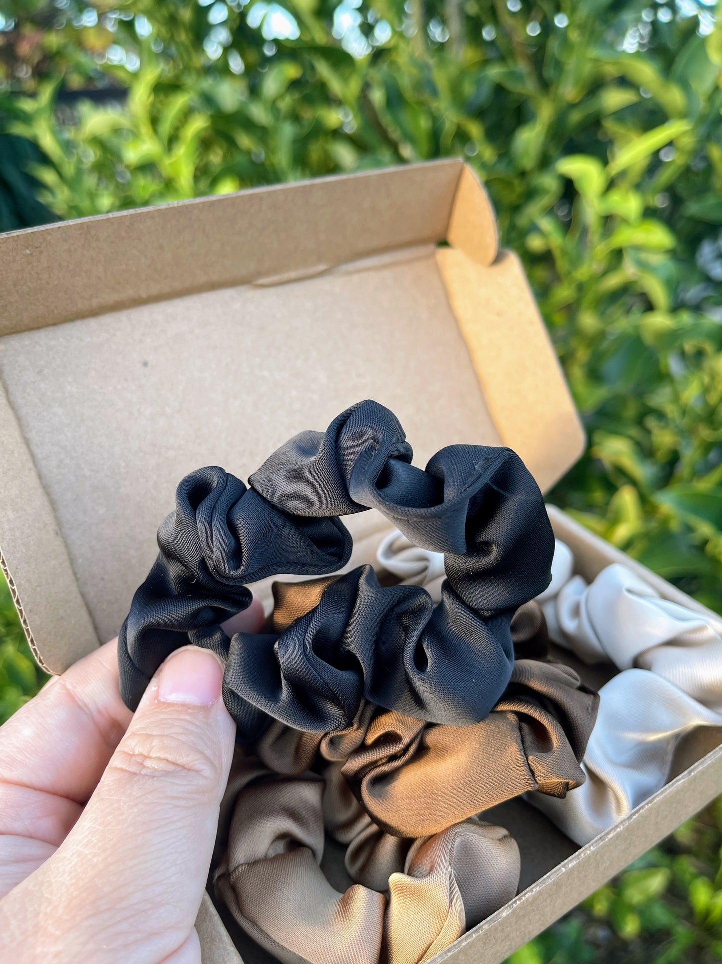 Soft Silky Scrunchie Set - 뉴트럴 4종 Buy 2 get 1 free