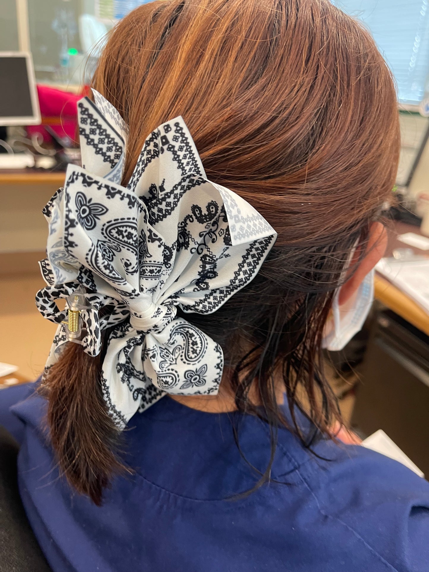 StayBloom Hair Clip – Handpicked for Comfort & Hold 스테이블룸 헤어클립 – 착용감과 고정력을 직접 골라 담았어요