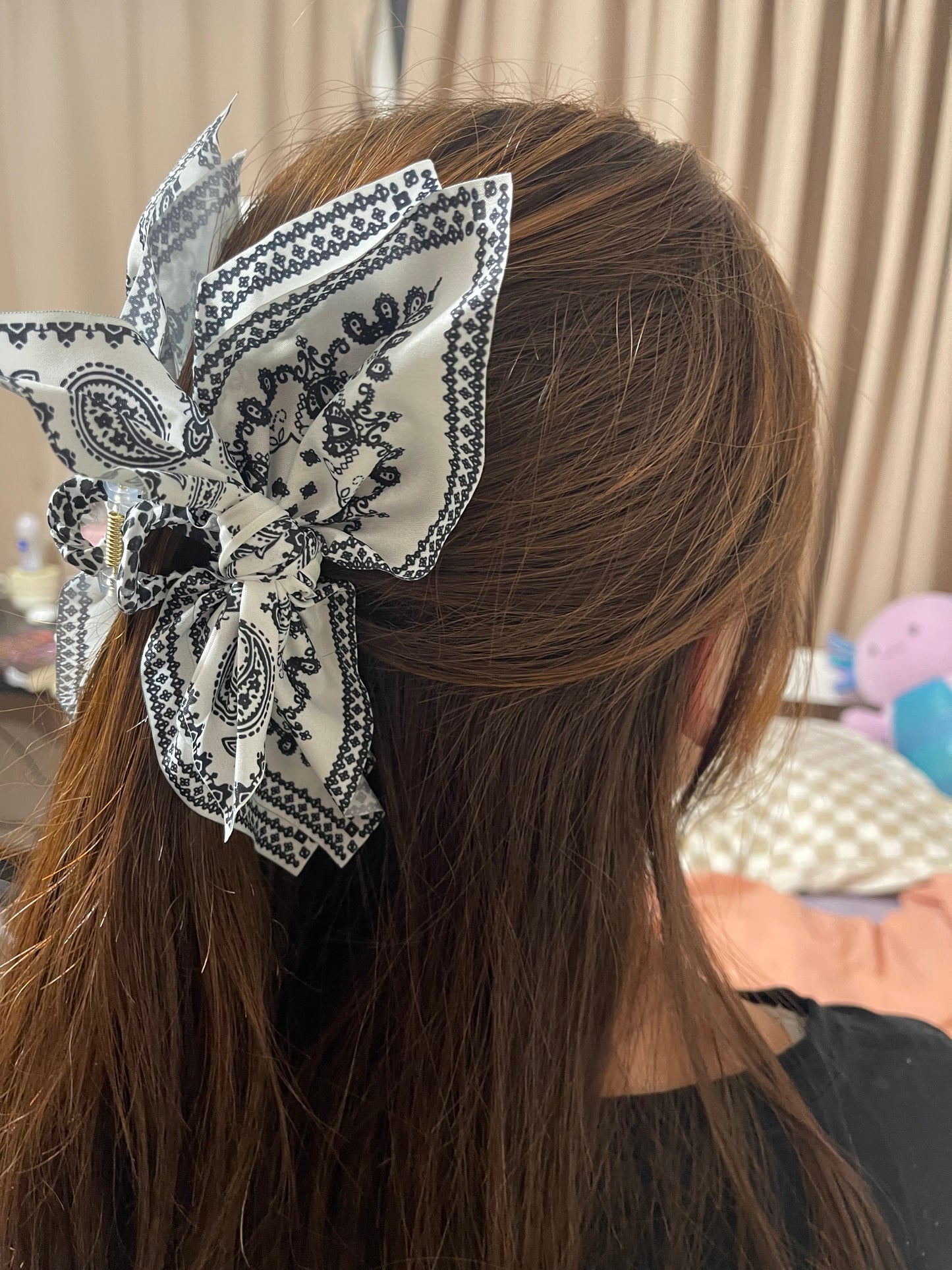 StayBloom Hair Clip – Handpicked for Comfort & Hold 스테이블룸 헤어클립 – 착용감과 고정력을 직접 골라 담았어요