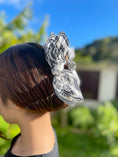 Load image into Gallery viewer, 🎀 StayBloom Hair Clip – Handpicked for Comfort & Hold
