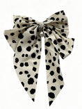 Load image into Gallery viewer, Pearl Charm Bow Hair Clip