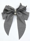 Load image into Gallery viewer, Pearl Charm Bow Hair Clip