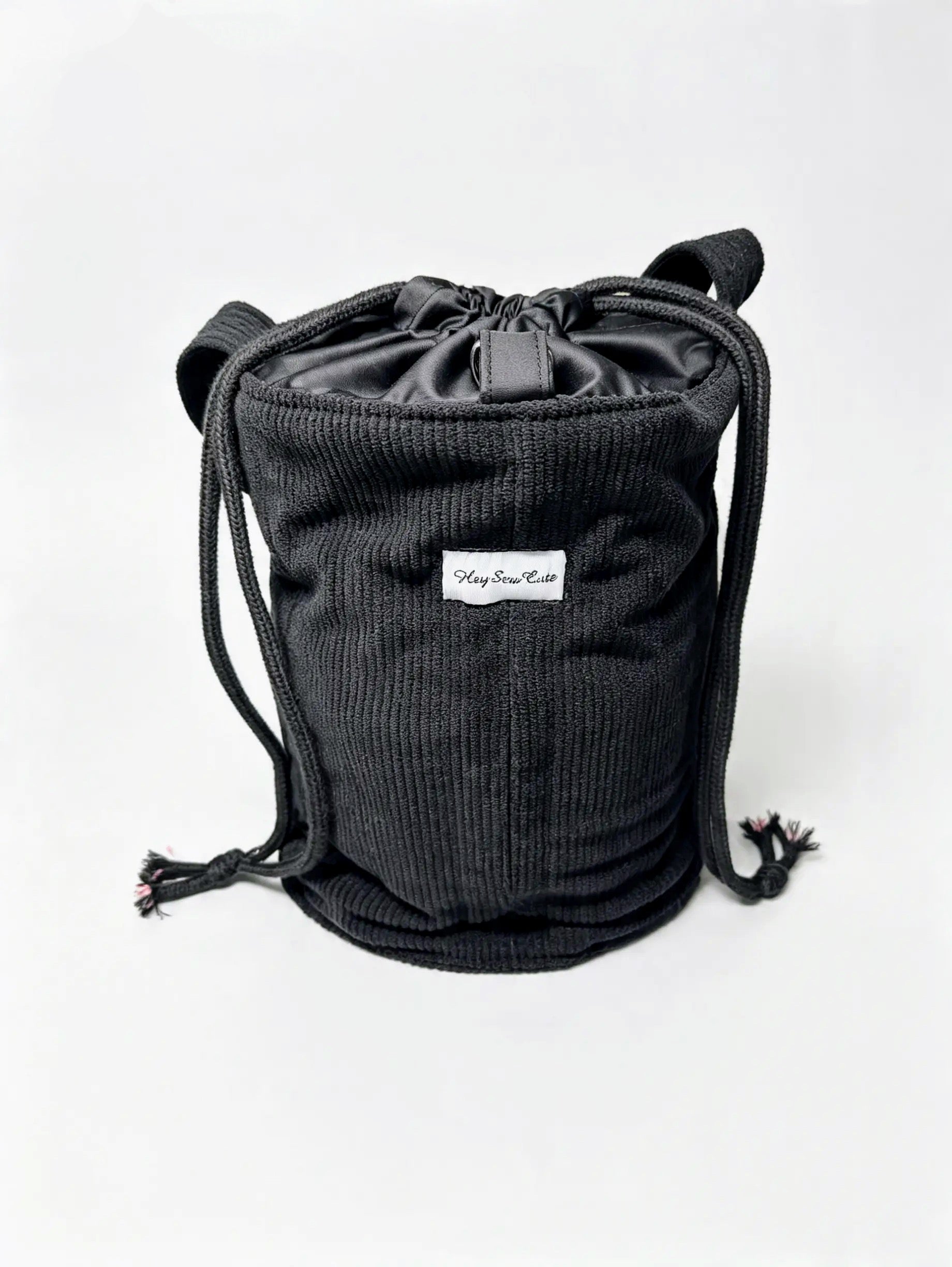 Black Corduroy 6-Pocket Skincare Organiser Bag – Large