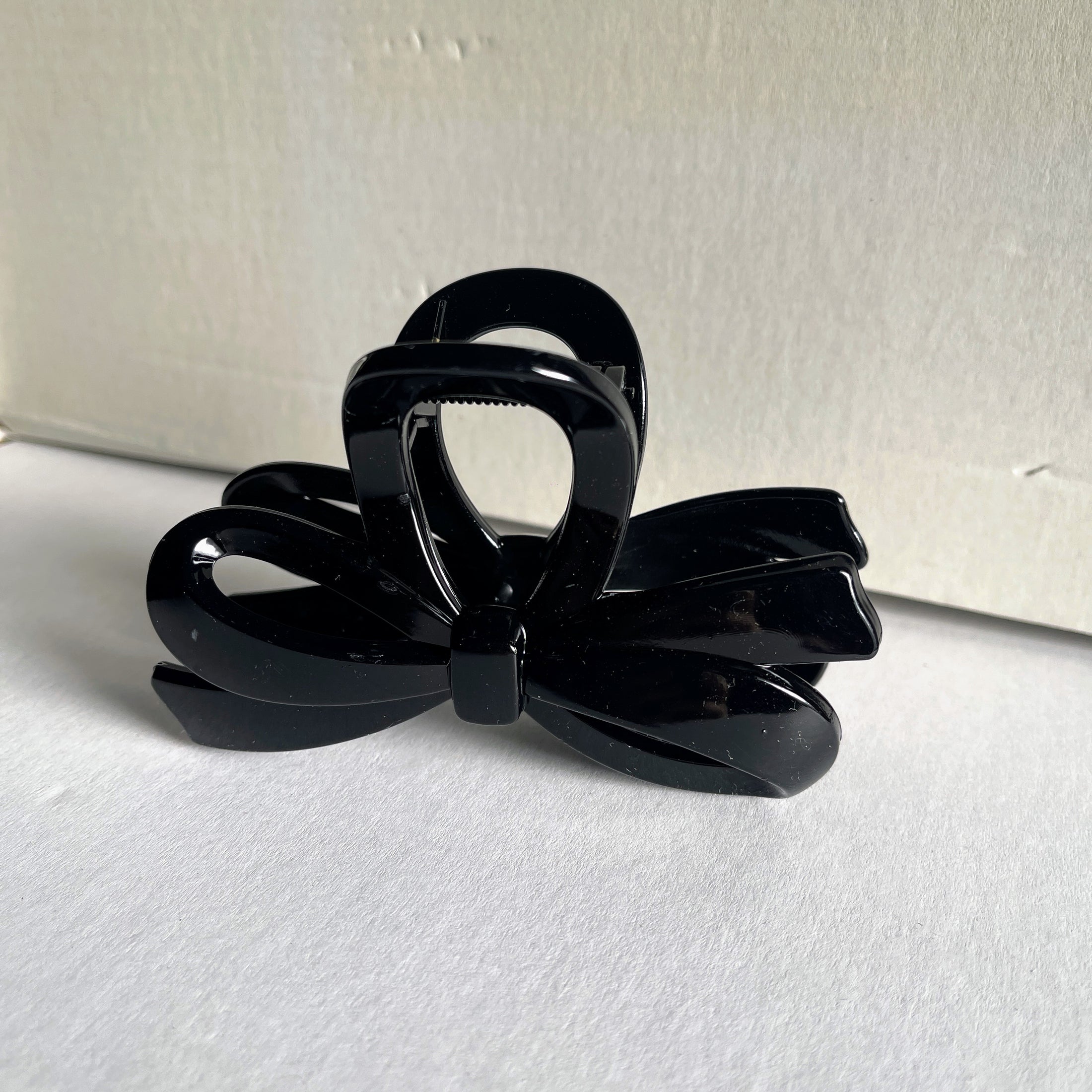 Extra Strong Black Hair Claw Clip