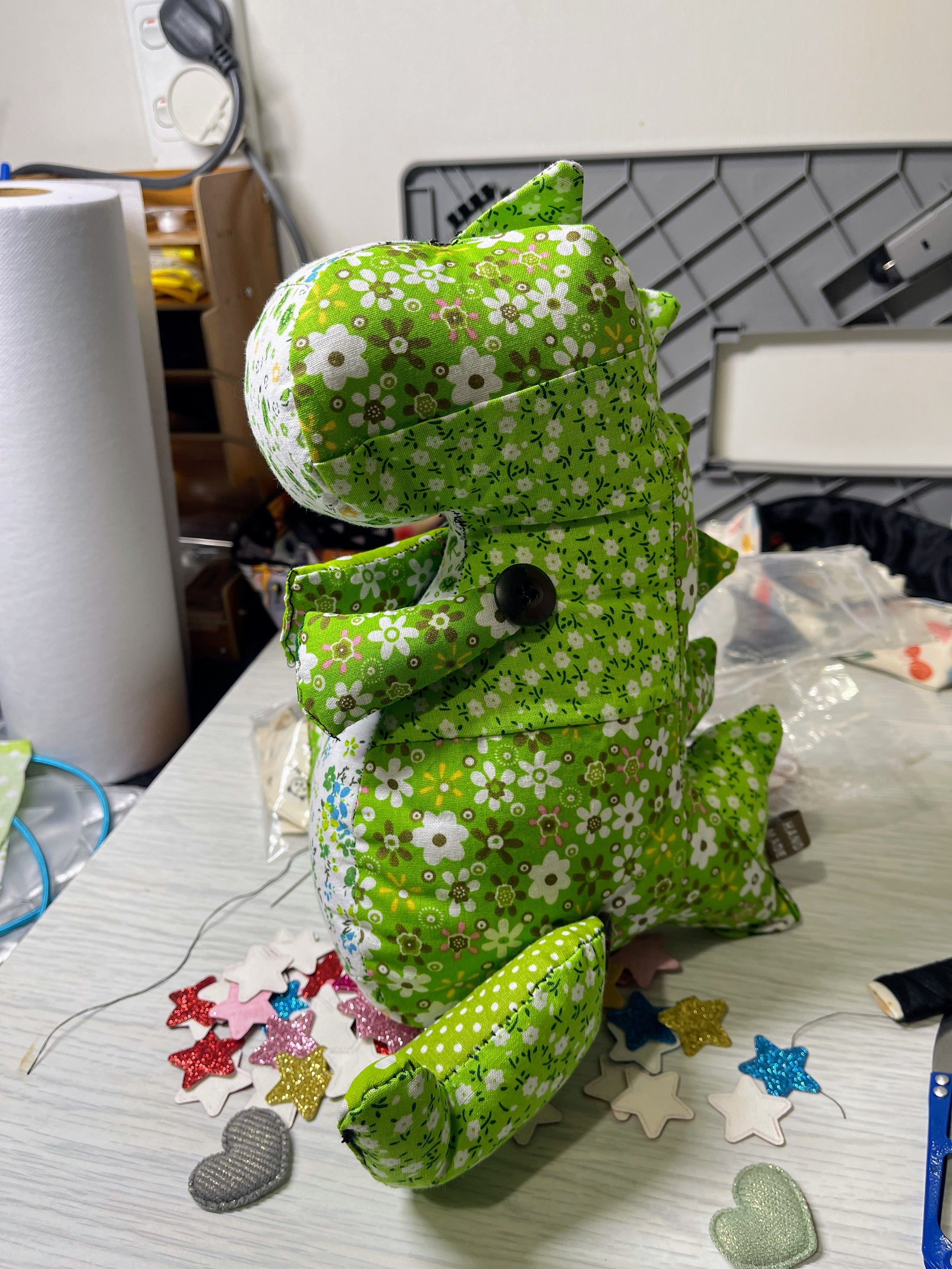 🦖 Green Hugosaur – Dino Plush (50% off)