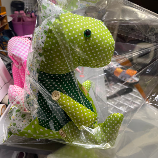 🦖 Green Hugosaur – Dino Plush