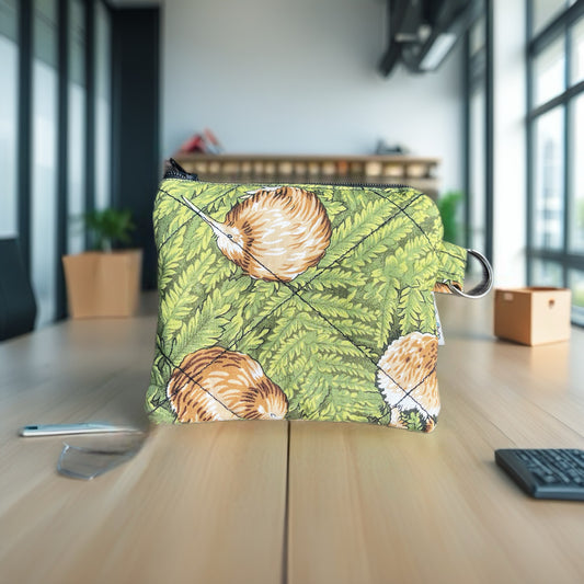 9. Kiwi Waltz [Kiwiana Keyring Wallet Series]