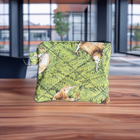 9. Kiwi Waltz [Kiwiana Keyring Wallet Series]