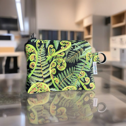 8. Koru Dance [Kiwiana Keyring Wallet Series]