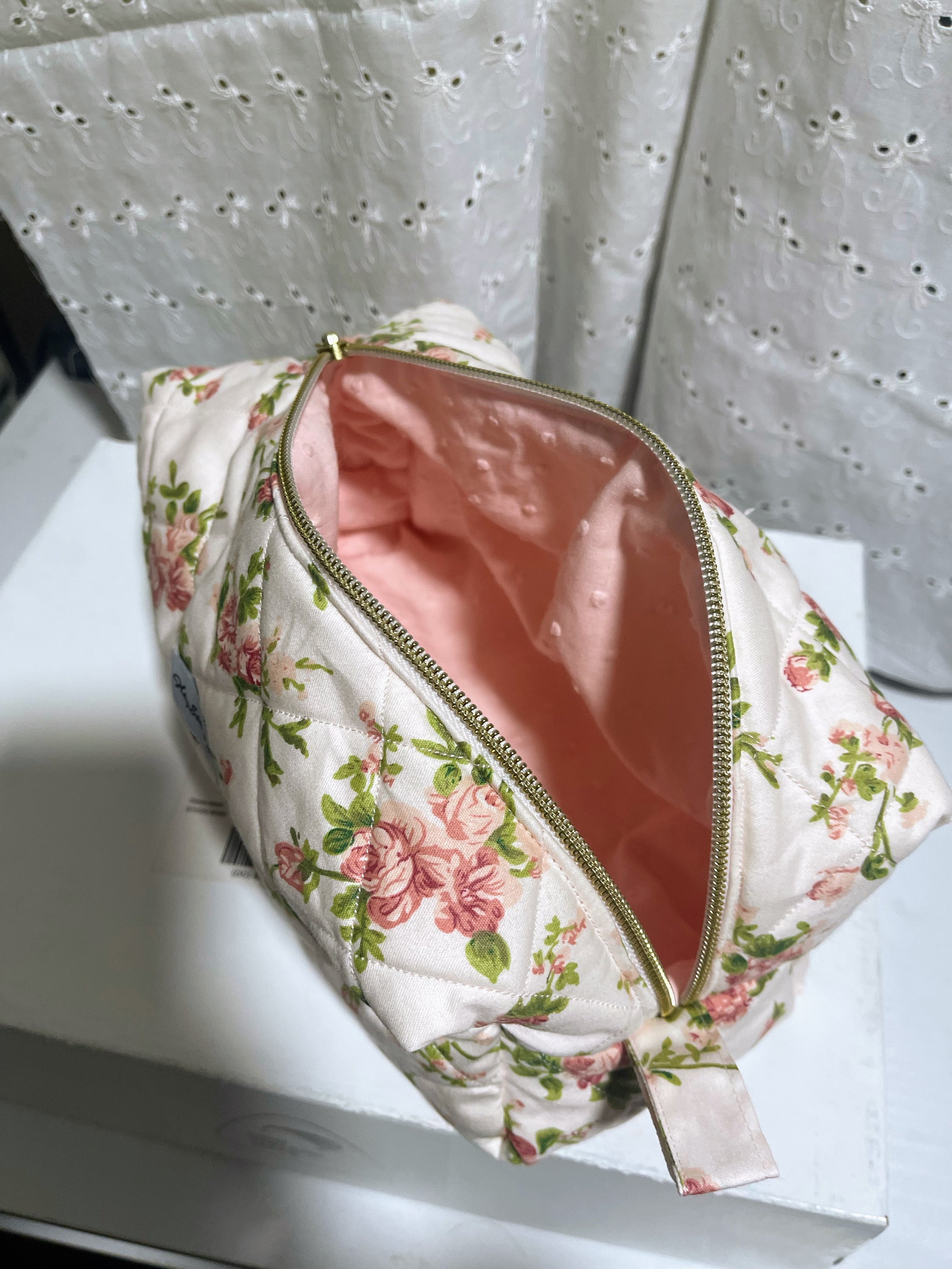 Quilted Makeup Bag – Sweetheart Edition XL size
