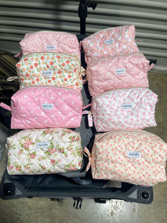 HeySewCute Quilted Makeup Bag – Sweetheart Edition