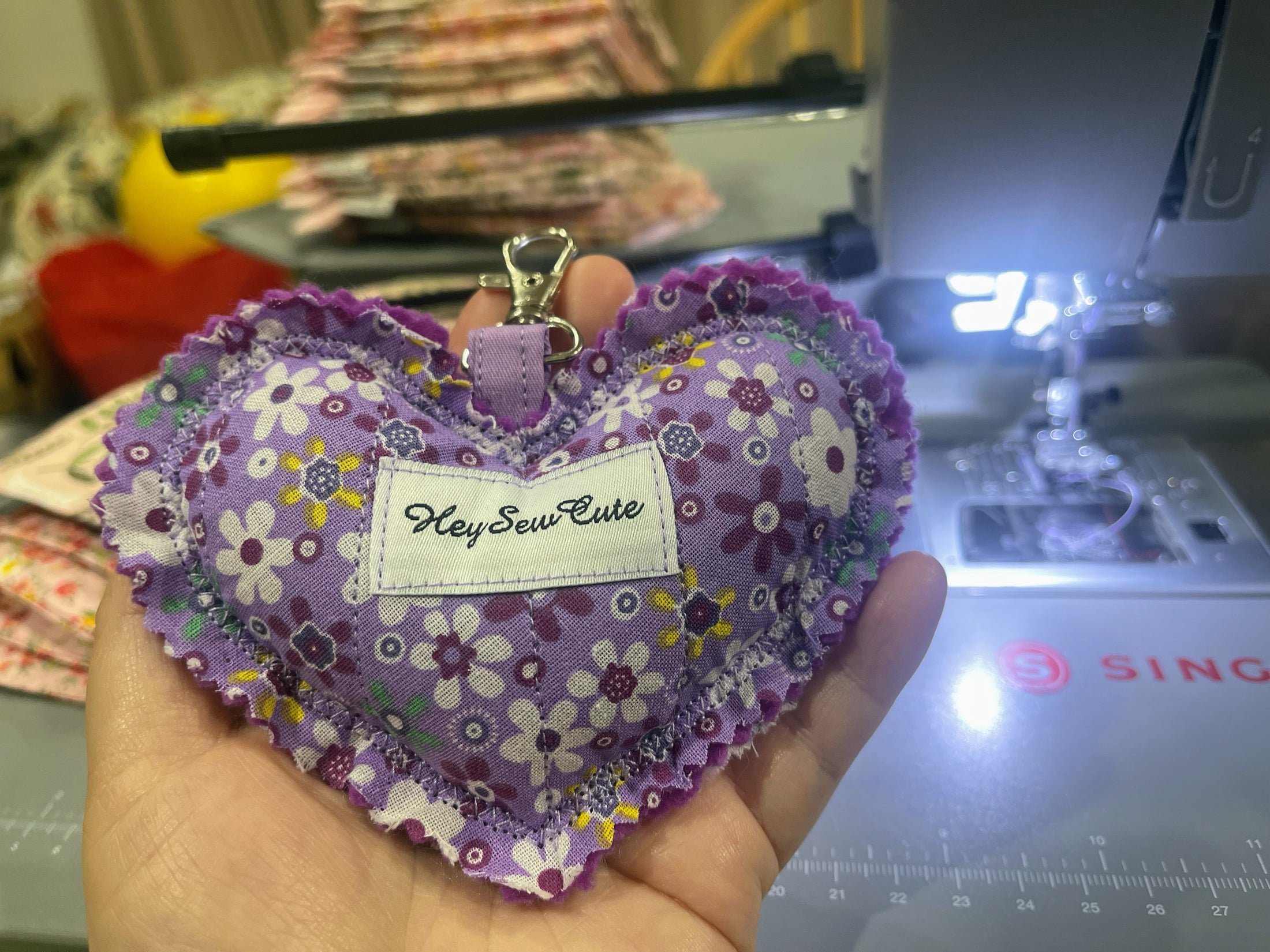 💕 Lovely Heart Clip (Keychain)