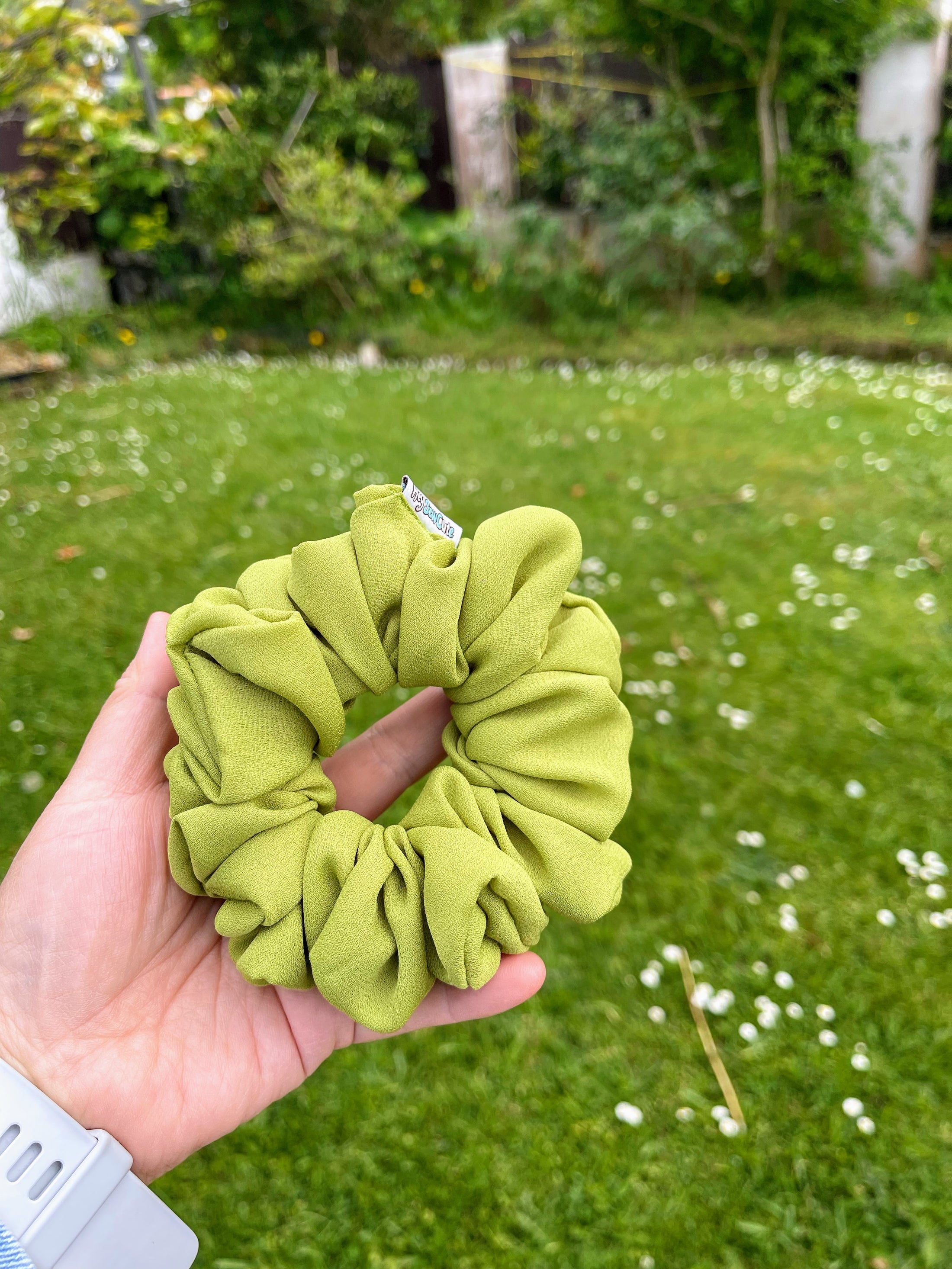 Heavenly Scrunchie Gift – Large Luxe Hair Tie