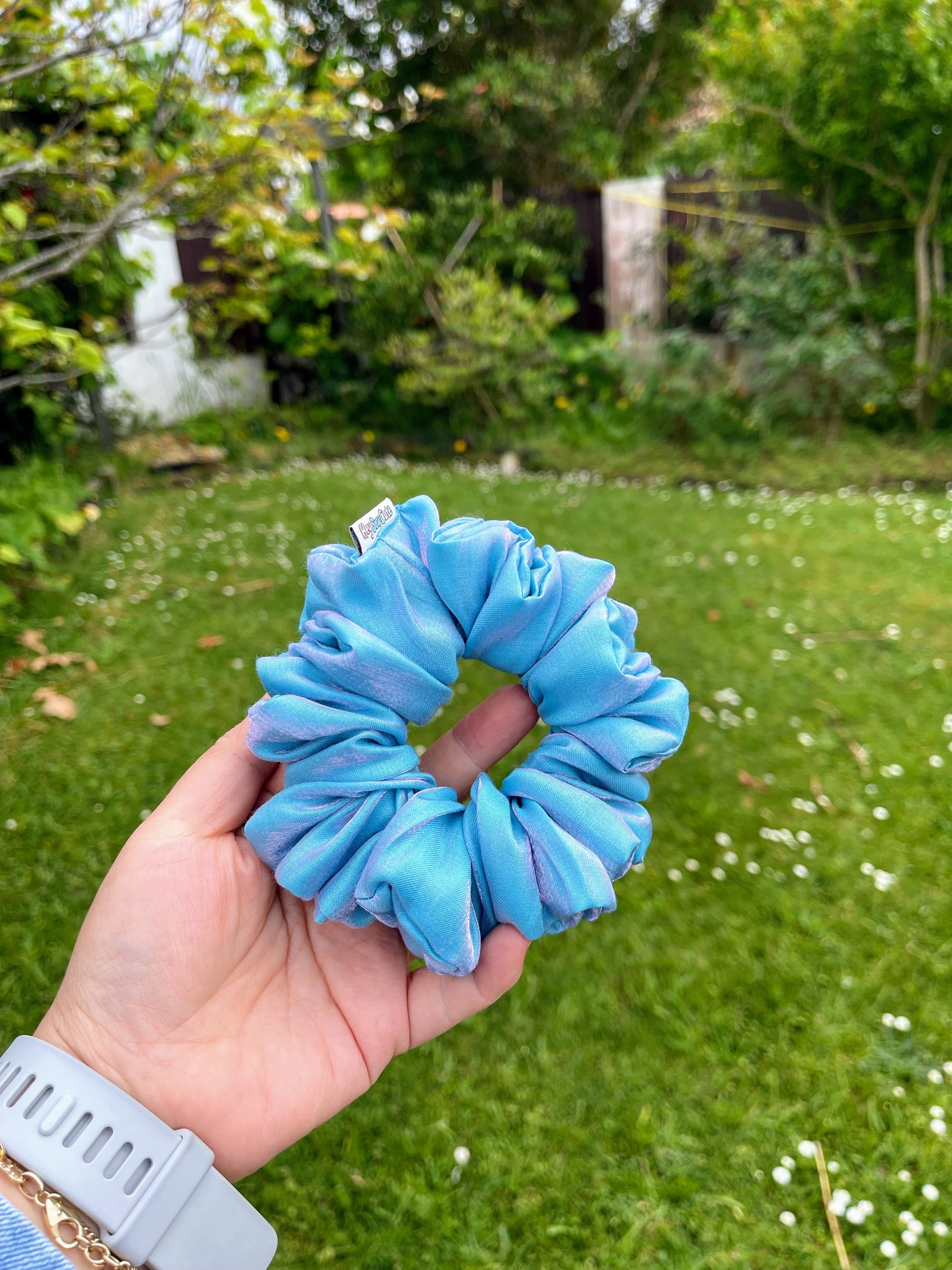 Heavenly Scrunchie Gift – Large Luxe Hair Tie