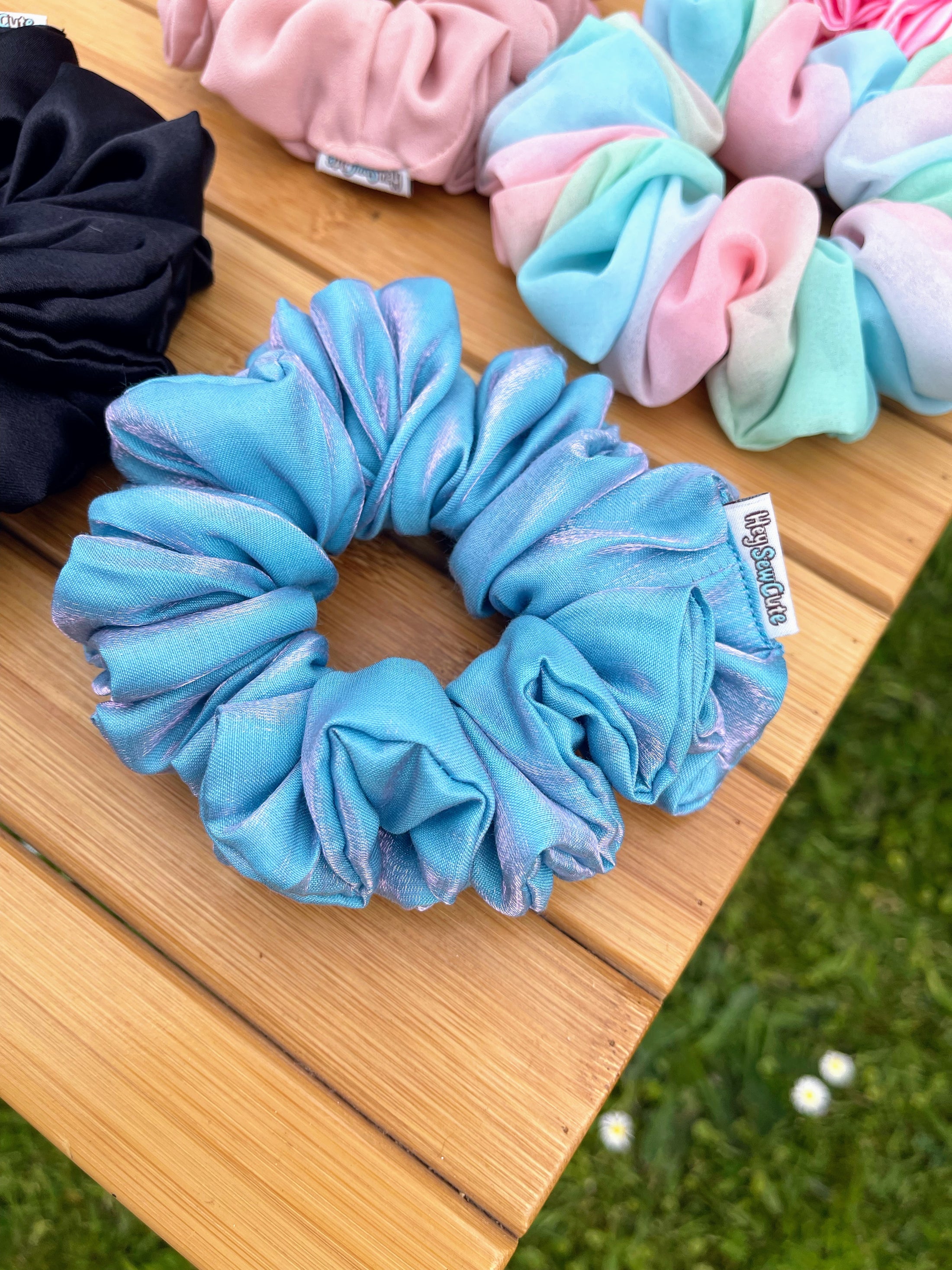 Heavenly Scrunchie Gift – Large Luxe Hair Tie