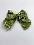 Load image into Gallery viewer, Botanical Bow Hair Clip
