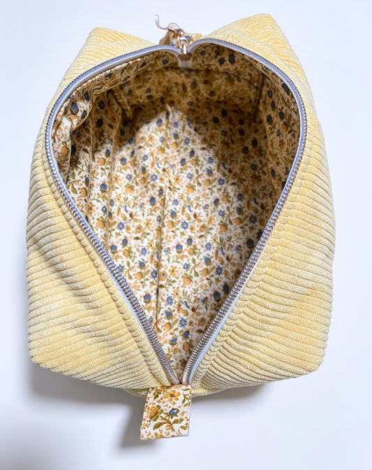 HEYSEWCUTE XL CORDUROY MAKEUP BAG - BUTTER YELLOW WITH VINTAGE GARDEN LINING