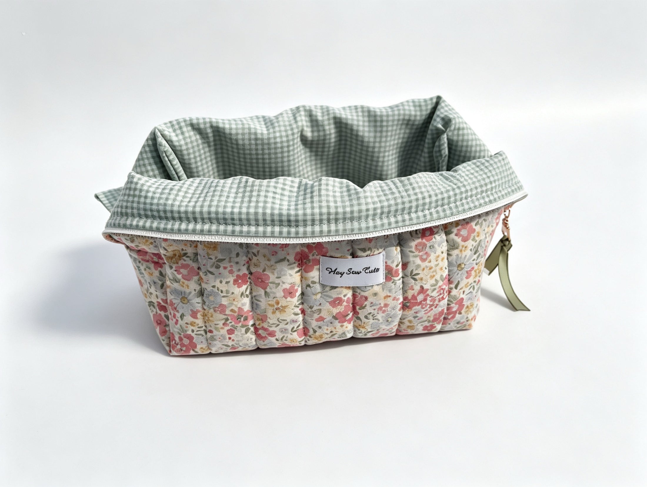 XL Carry-All Bag – Meadow Bloom