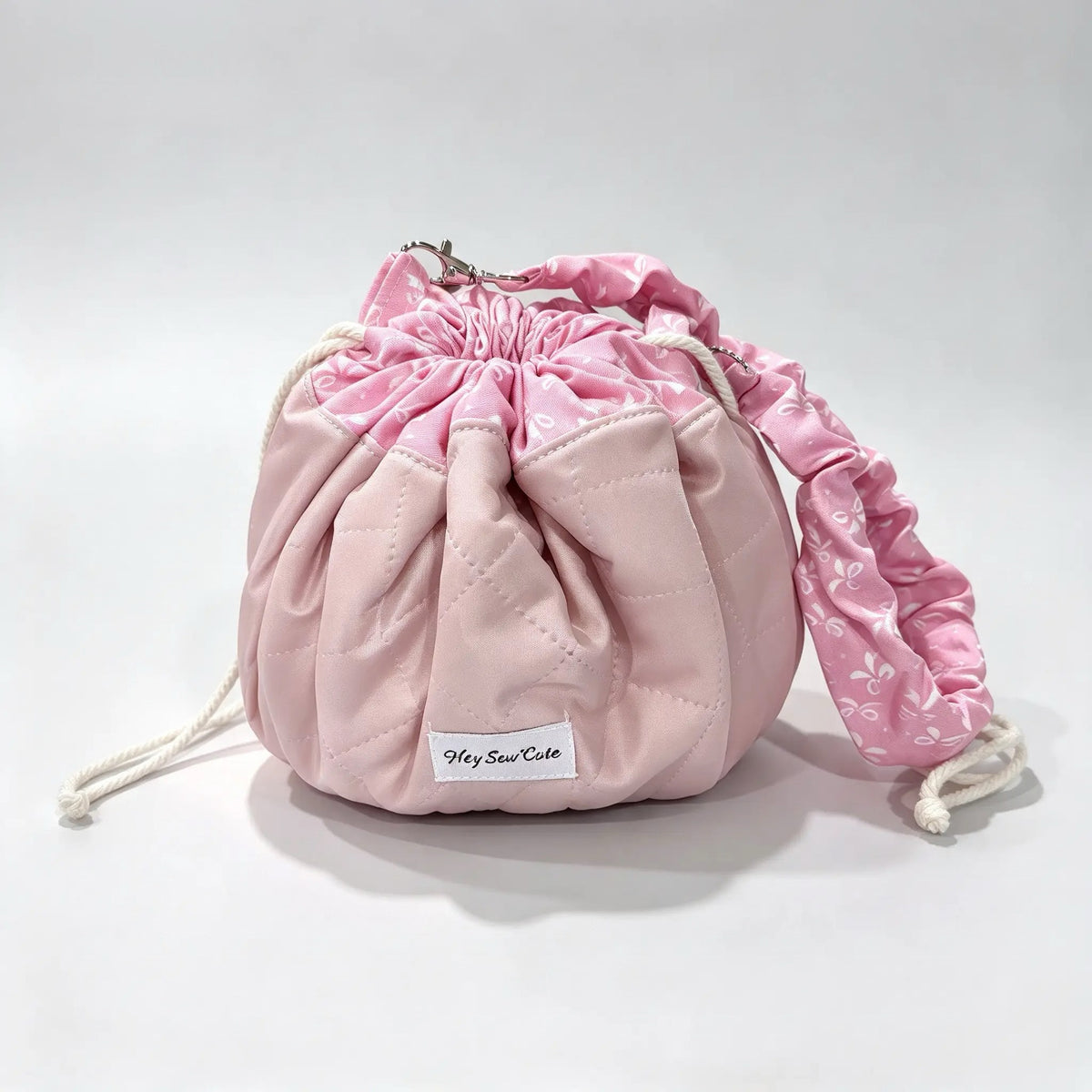 Quilted Mochi Bag — Pink Ribbon