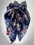 Load image into Gallery viewer, Oversized Bow Hair Clip – Final Pieces
