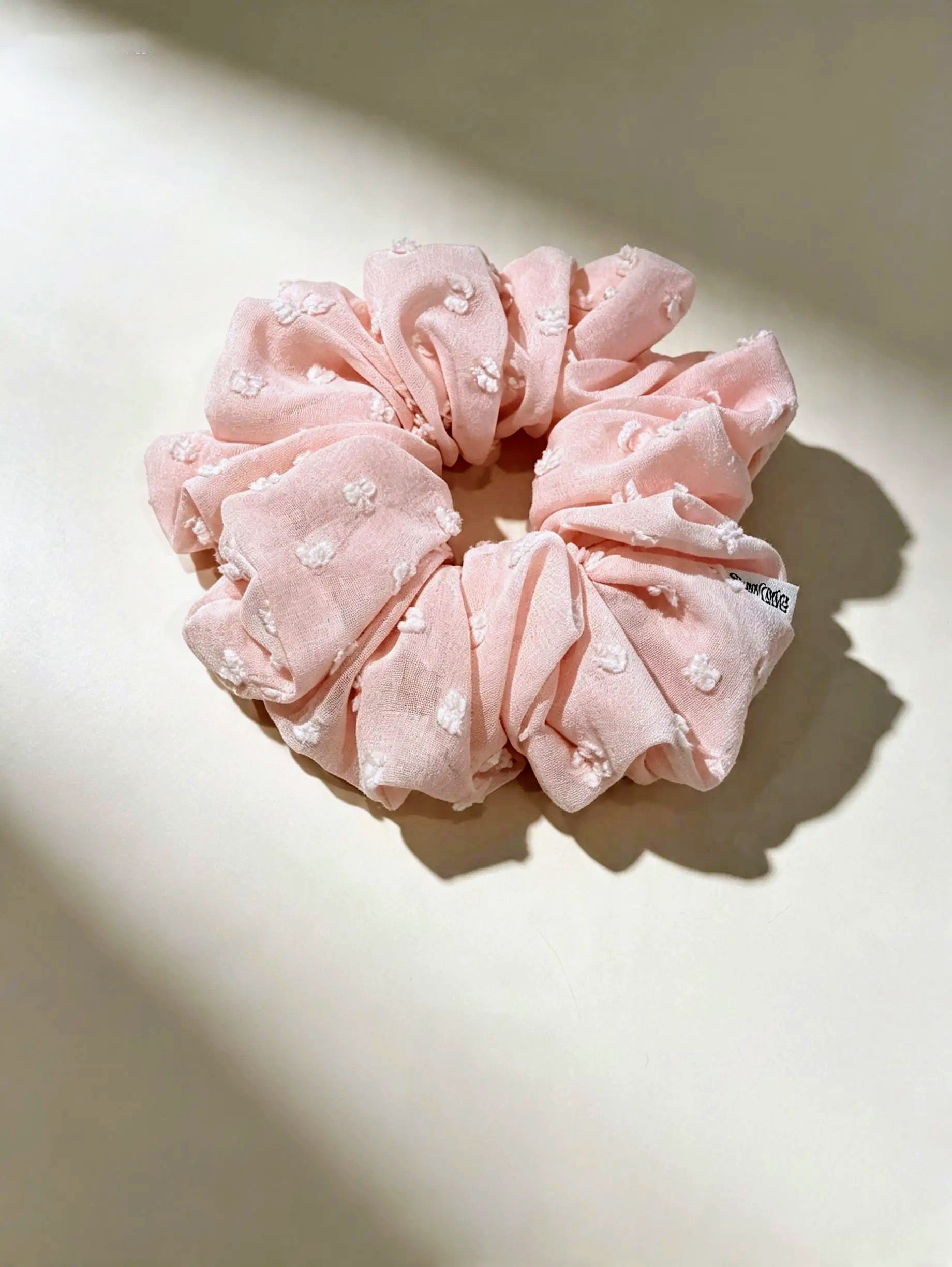 Heavenly Scrunchie – Large Luxe Hair Tie