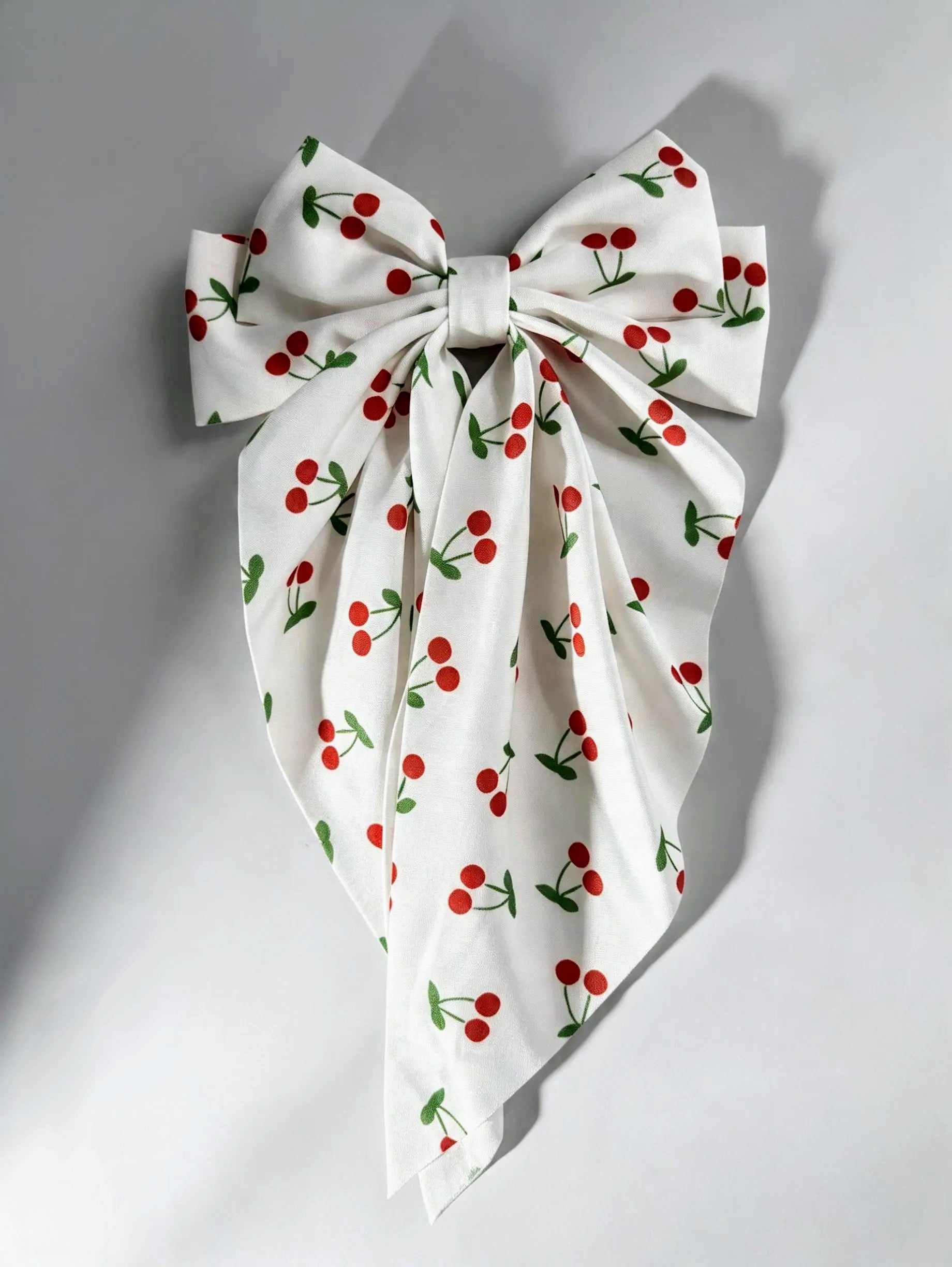 Oversized Bow Hair Clip – Final Pieces