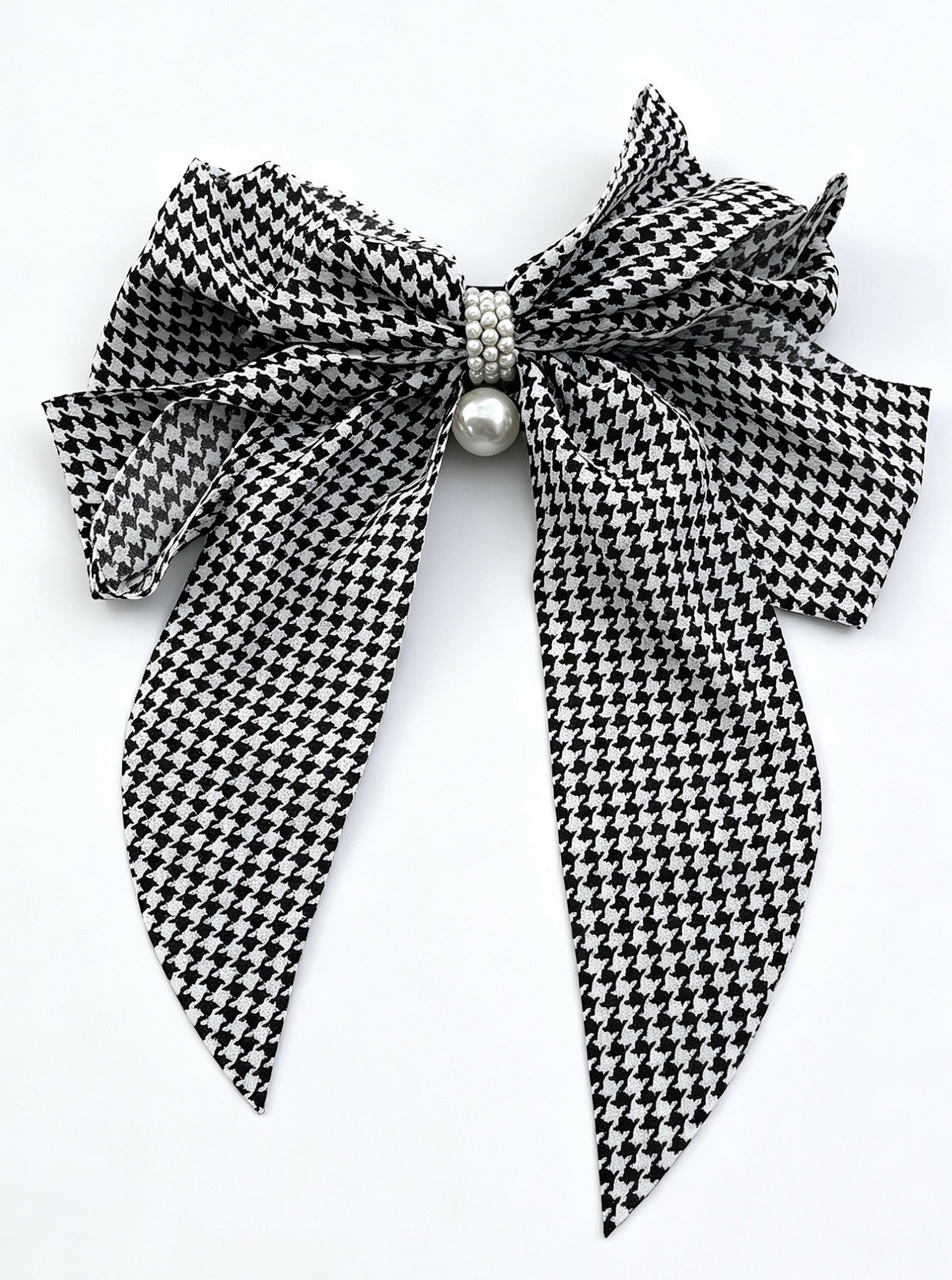 Pearl Charm Bow Hair Clip