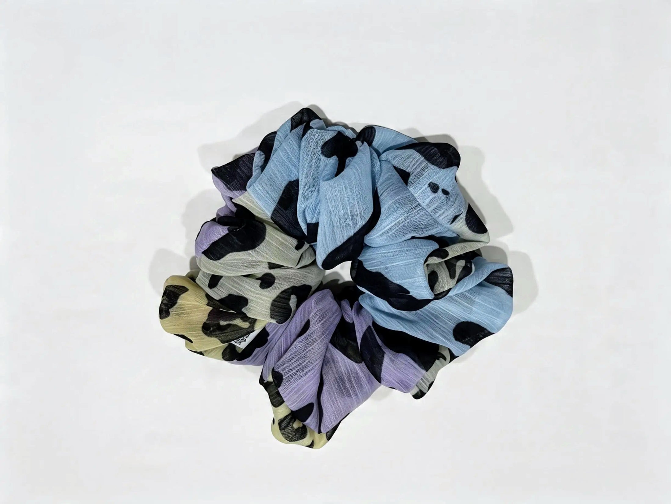 Heavenly Scrunchie – Large Luxe Hair Tie