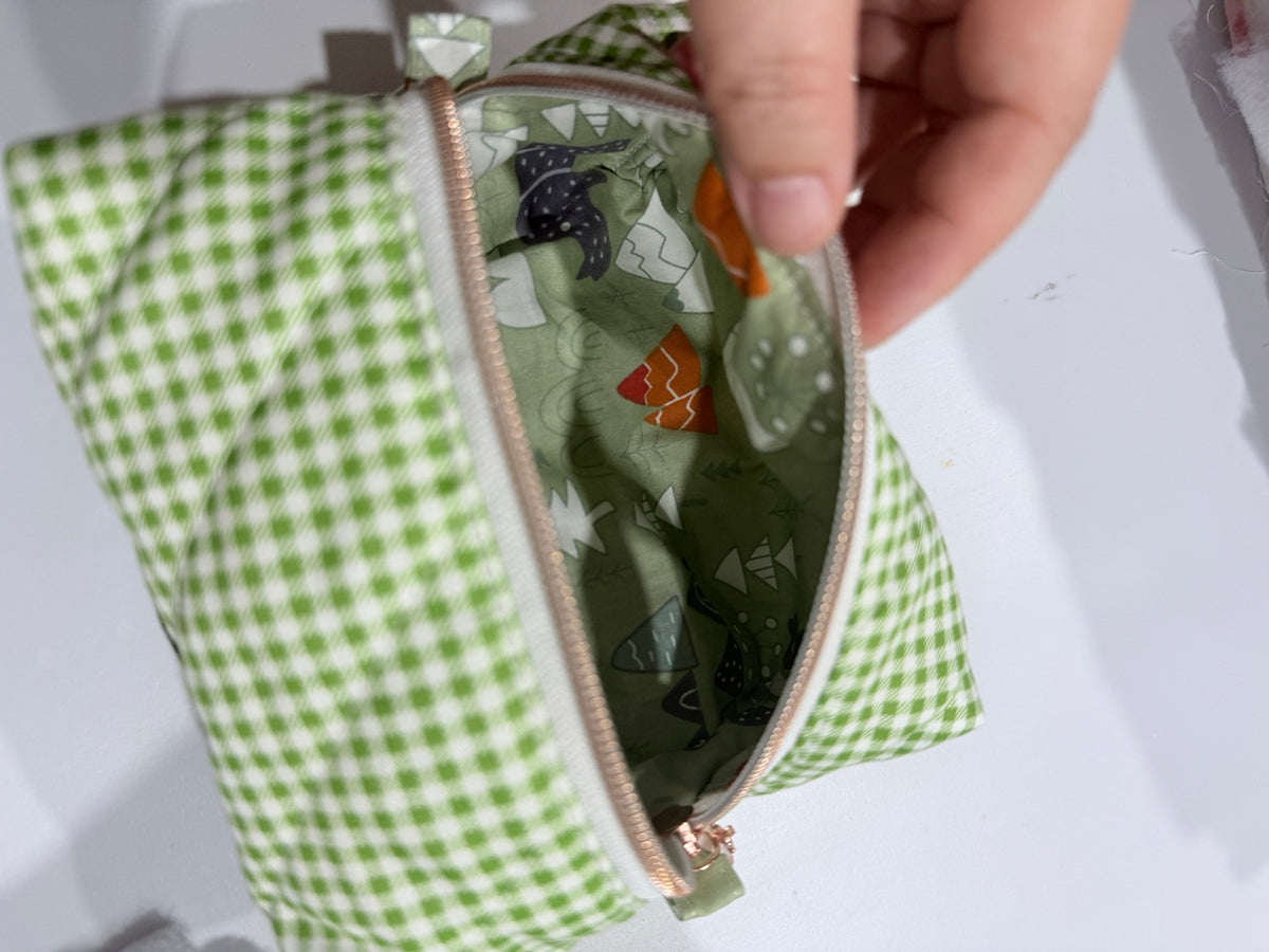 Daily Muse green gingham handmade makeup bag lining detail