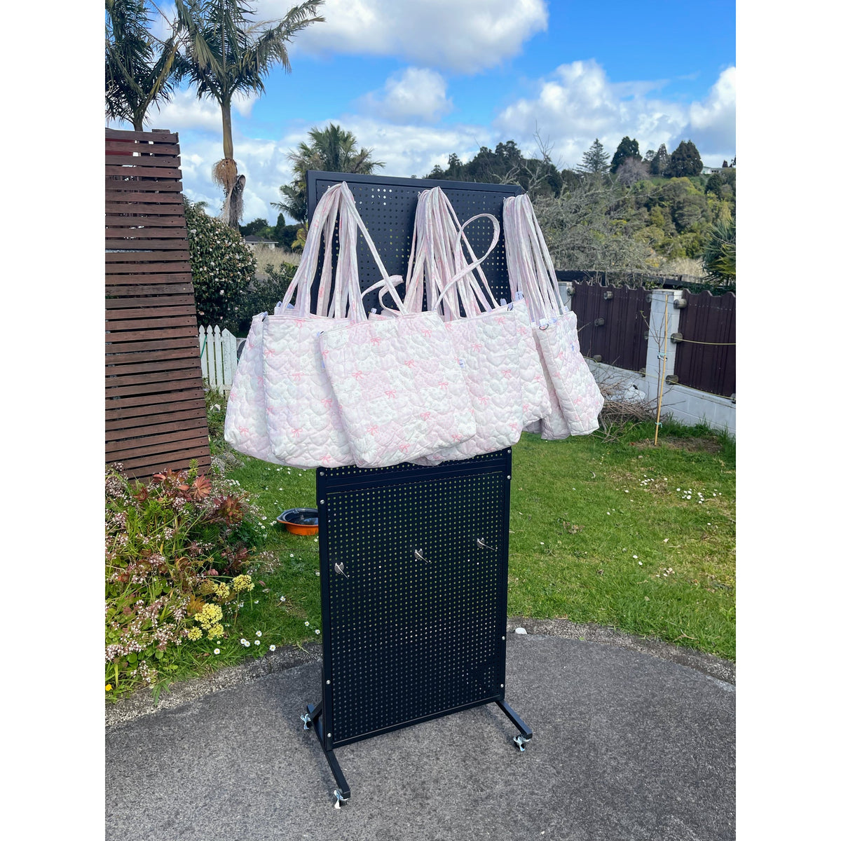 Sweet Ribbon Quilted Tote